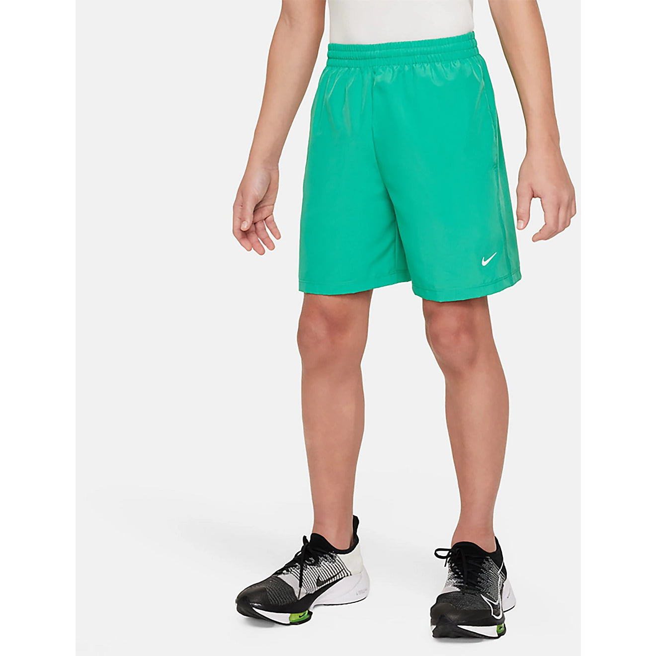 Nike Boys' Dri-FIT Multi+ Woven Shorts 6 in